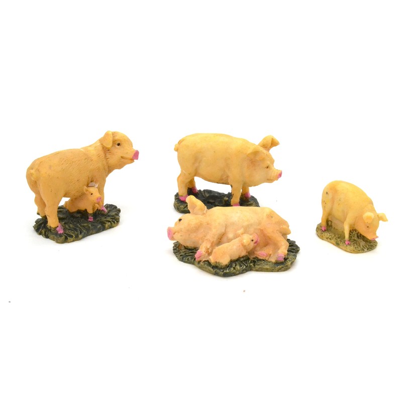4 x Pigs and Piglets Christmas Figurines 6cm Birth Scene