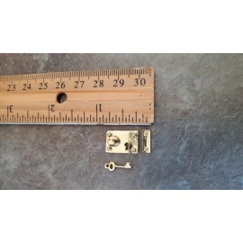 Unbranded Dollhouse Miniature Door Knob Plate Lock Set with Key Gold 1:12 Scale Large
