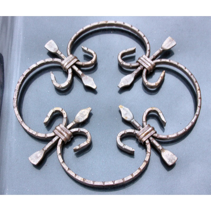 UHRIG Wrought iron decorative element for window grille, filling element