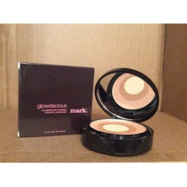 Avon Mark. Glowdacious Illuminating Powder Prettied Up