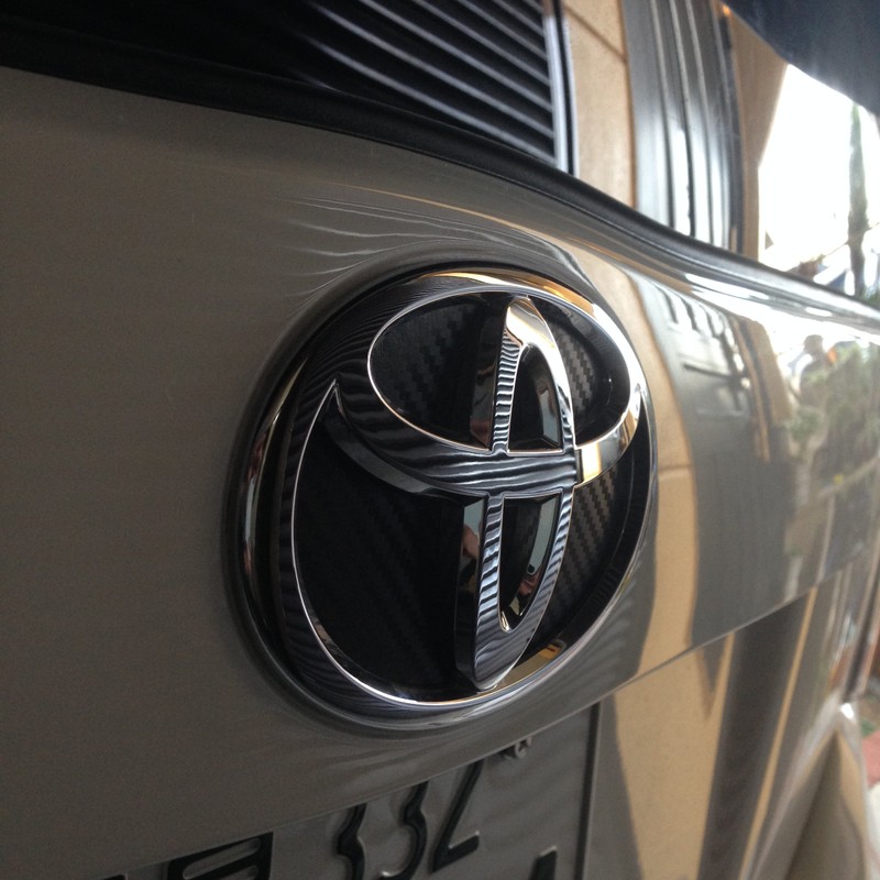 AutoLoofah Prius Alpha AL-CA-PE01 Emblem Carbon Modification Sheet with Installation