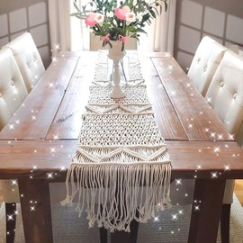 WUWEOT Macrame Table Runner 32 x 200 cm Macrame with Long Tassels Table Runner Bohemian Handwoven Tablecloth Boho Decor for Rustic Wedding Dining Table or Coffee Table Country House Style