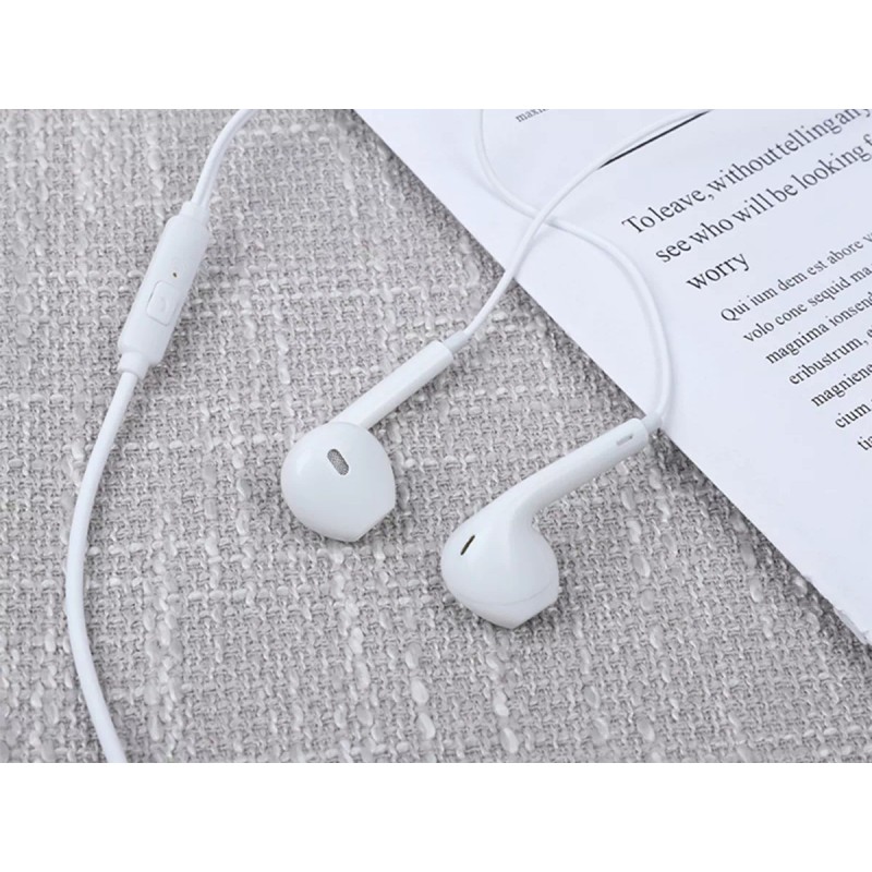 Control Expert Audifonos Alambricos Manos Libres Con Microfono Color Blanco