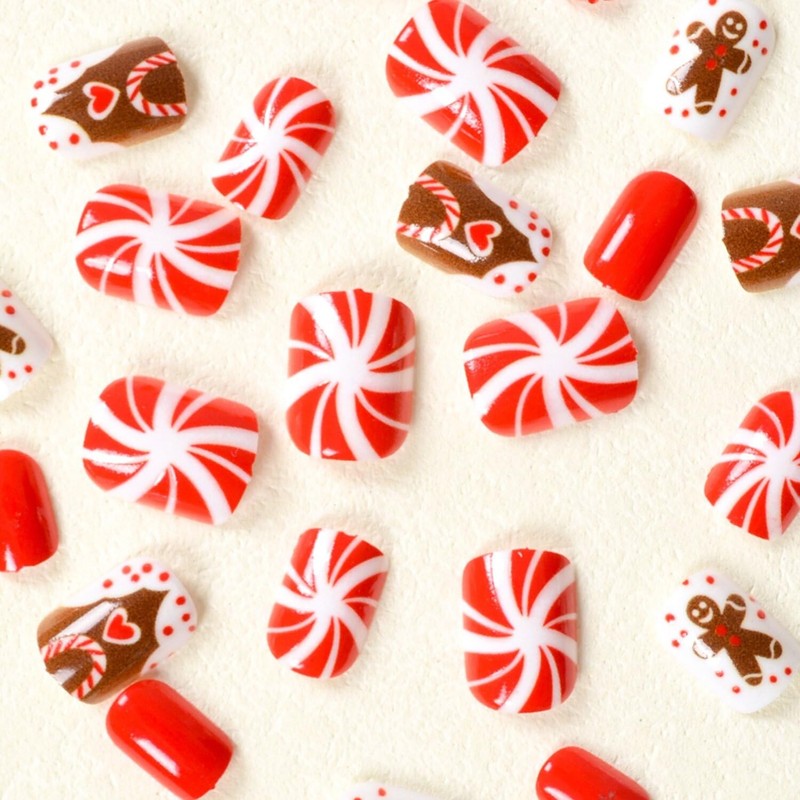 Christmas Glue on Nails - Short Oval Winter False Nails