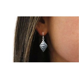 Verona Jewelers Italian Made 925 Sterling Silver Hammered Kite Drop Dangle Hook Earrings