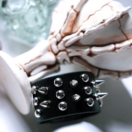 MILAKOO Metal Spike Studded Punk Rock Biker Wide Strap Black Leather Bracelet Chain Wristband