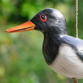 ART-CRAFT Oyster Fishing Wind Chime with Feather Propeller with 3 Birds Wooden Animal Figures as Maritime Decoration, Balcony Decoration or Garden Decoration