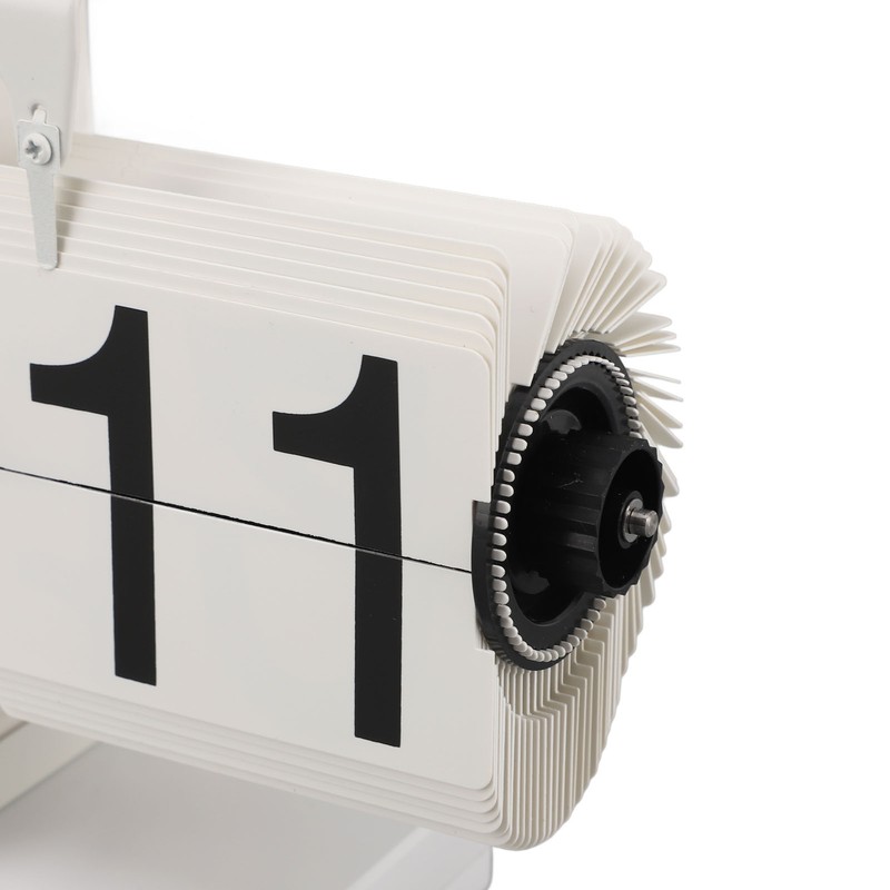 Retro Digital Flip Down Clock Battery Powered Flip Desk Clock