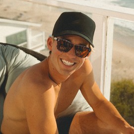 Joopin Square Folding Sunglasses Mens Women, UV400 Protection Trendy Foldable Sunglasses Poalrised for Driving Fishing Travel 2024 (Foldable Tortoise Brown)