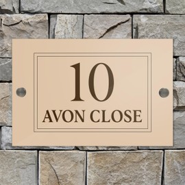 Badgemaster Modern Anthracite/Desert Beige House Number Sign Plaque Stainless Steel Standoffs 20cm x 13cm Centered Horizontal Line (Desert Beige)