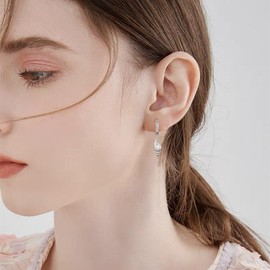 Cute Conch Pearl Huggie Small Hoop Earrings Dangle Drop for Women Girls Vintage Boho Sterling Silver Post 14K Gold Plated Seashell Beach Charm Hoops Hypoallergenic Summer Jewelry Gift (Silvery)