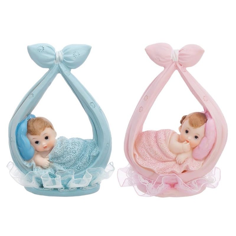 Tortenfigur Boy in Hängewindel hellblau, 11 cm