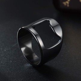 WOYNJI Stainless Steel Creative Beer Bar Tool Finger Bottle Opener Ring for Men Women, Black Size 9