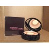 Avon Mark. Glowdacious Illuminating Powder Prettied Up