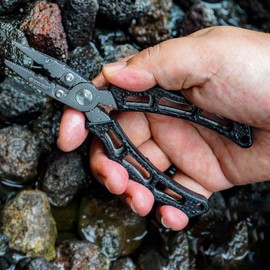 Fishing Pliers for Saltwater & Freshwater, with line Cutter, 6 or 7.5 inch, Hook Remover Pliers, SUS420 Jaws with Titanium Coating, Tungsten Carbide Cutter (Black, 6 inch)