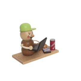 Kuhnert Rudi - with computer
