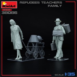 MiniArt - 1/35 Refugees Teachers Family (2/24) *