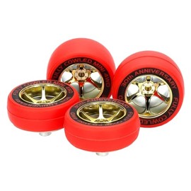 Tamiya 95665 Mini 4WD Special Planning Full Cowl Mini 4WD 30th Anniversary Red Slick Tire & Gold Plated Wheel