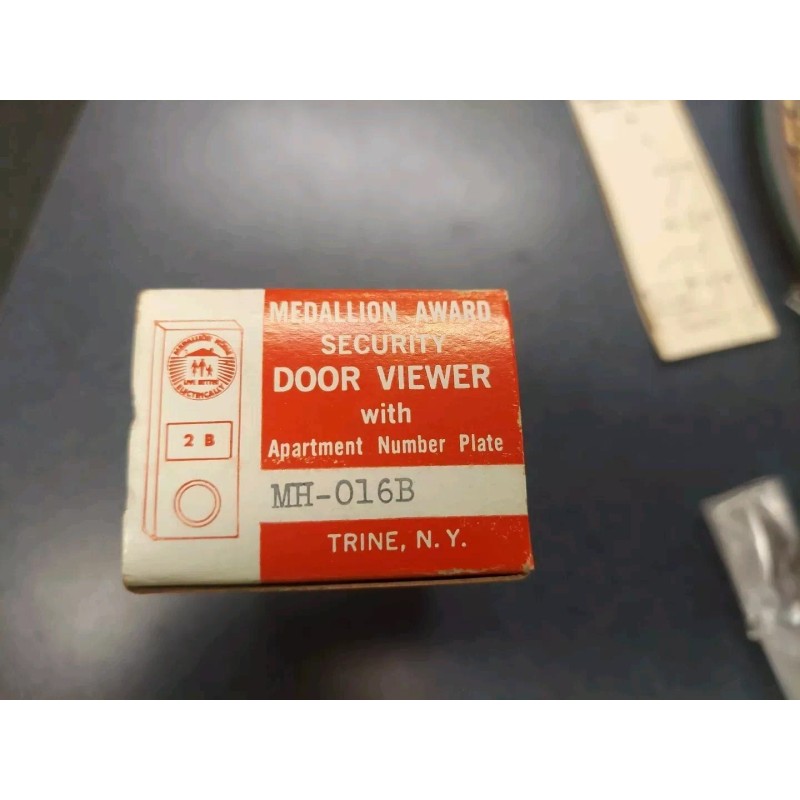 Vintage Total Electric Gold Medallion Home Door Viewer 4" x