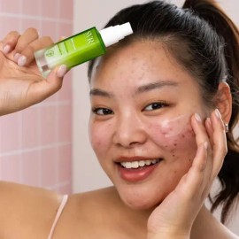 SVR Sérum Sebiaclear Antiimperfecciones 30ml Piel Grasa Niacinamida Ácido Hialurónico                                                                 