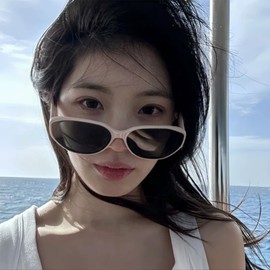 Formemory Women's Cat Eye Sunglasses, Korea, High Quality, Street Style, UV Polarized Lens, UV Protection, Unisex, Luxury, 4 Colors, White frame *Dark gray lens