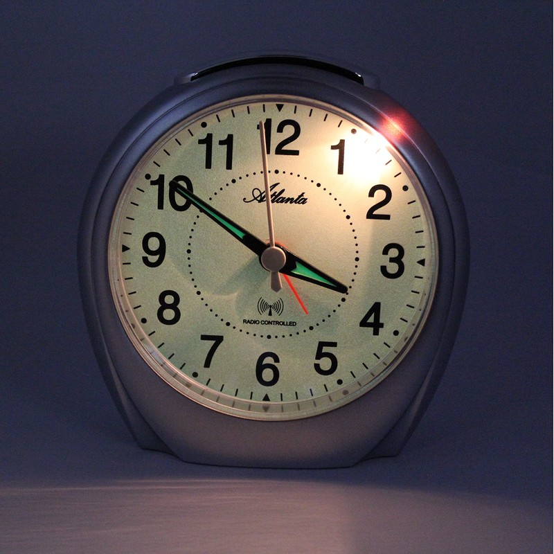 Atlanta Radio Alarm Clock Analogue with Light Luminous Dial Repetition