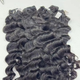 100% Raw Cambodian Wavy Cuticle Aligned Hair Extension Vietnamese Raw Hair Bundles Vendors Raw Indian Burmese Curly Human Haircolor: wavy curly, Stretched Length: 22 Inches