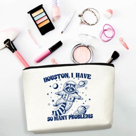 Sarcastic Raccoon Makeup Bag Funny Gifts Humor Cosmetic Bag Raccoon Gifts for Women Friend Sisters Cousin Zipper Pouchs Toiletry Bags for Camping Picnic Thanksgiving Christmas Friendship Gifts