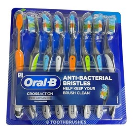 Oral Cepillo Dientes Cross Action Pro Advanced Mediano Antibacterial Paquete Unidades