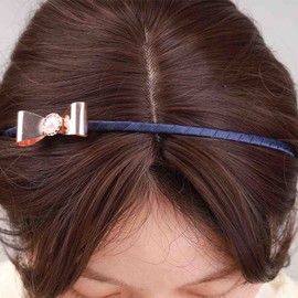 YienDoo Pearl Crystal Wedding Headband Gold Sparkling Faux Pearl Rhinestones Crown Hairbands Tiara Bridal Crown Hair Hoop Wedding Headdress for Women Girls