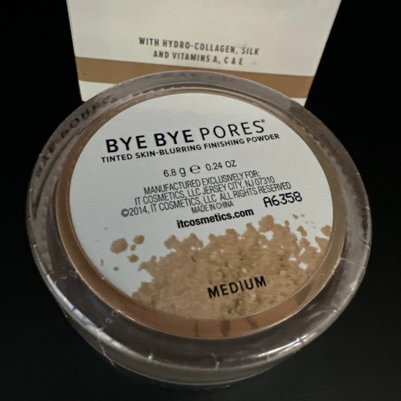 IT COSMETICS BYE BYE PORES TINTED SKIN - BLURRING FINISHING