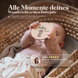 Wooden milestone cards baby printed with coloured animals - 30 milestones on elegant wooden discs as a gift for birth/baby shower for pregnant women, expectant mothers, expectant parents.