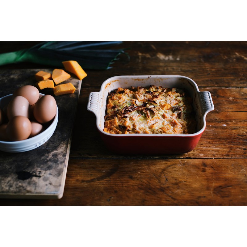 Le Creuset Stoneware Heritage Square Dish, 3 qt. (9"), Cerise