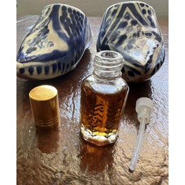 Pure SHAMS ARABIAN OUDH PURE OIL AND VERY THICK PARFUM STRONG SMELL شمس عود مخلط