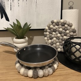 Set of 2 - Large 100% Wool Trivets for Hot Dishes. Premium Quality, Heat Resistant, Table Protector | Handcrafted in Nepal | 22cm / 8.66in (Neutral)