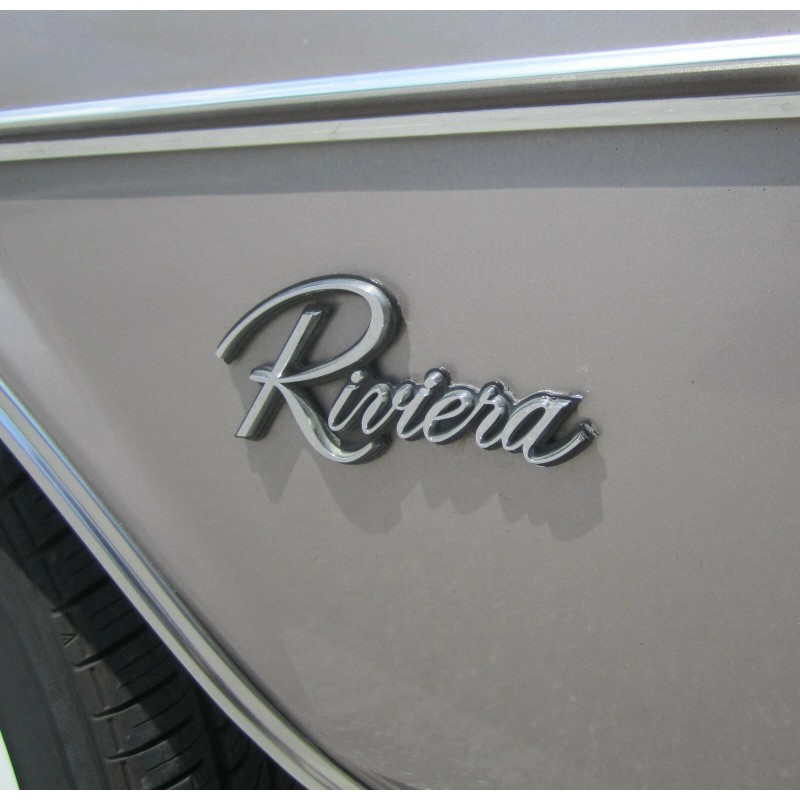 CARS 1979-1985 Buick Riviera Chrome Monogram | Script | Emblem