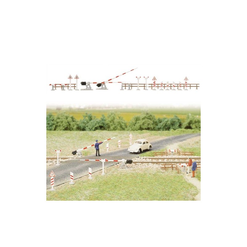 Ho Dummy Level Crossing Set