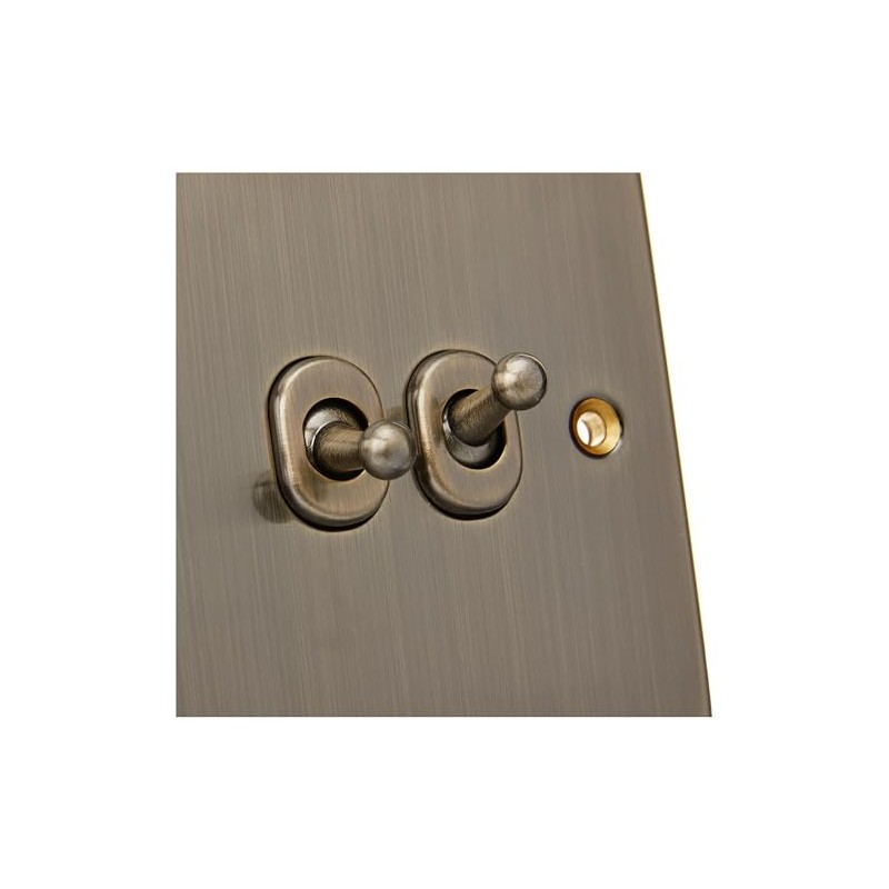 Knightsbridge CSTOG4AB 10AX 4G 2 Way Toggle Switch - Square