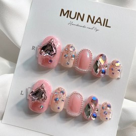 MunNail Pink Heart Nail Tips - Round / MunNail 핑크하트 네일팁 - 라운드