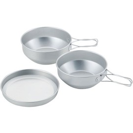 Uniframe Aluminum Dinnerware Set 3 Case Set No. 667910
