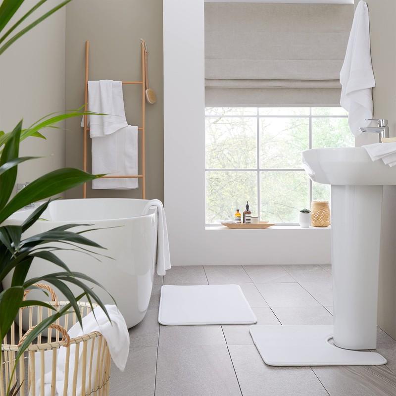 Catherine Lansfield Anti Bacterial Soft & Absorbent Cotton Bath Sheet