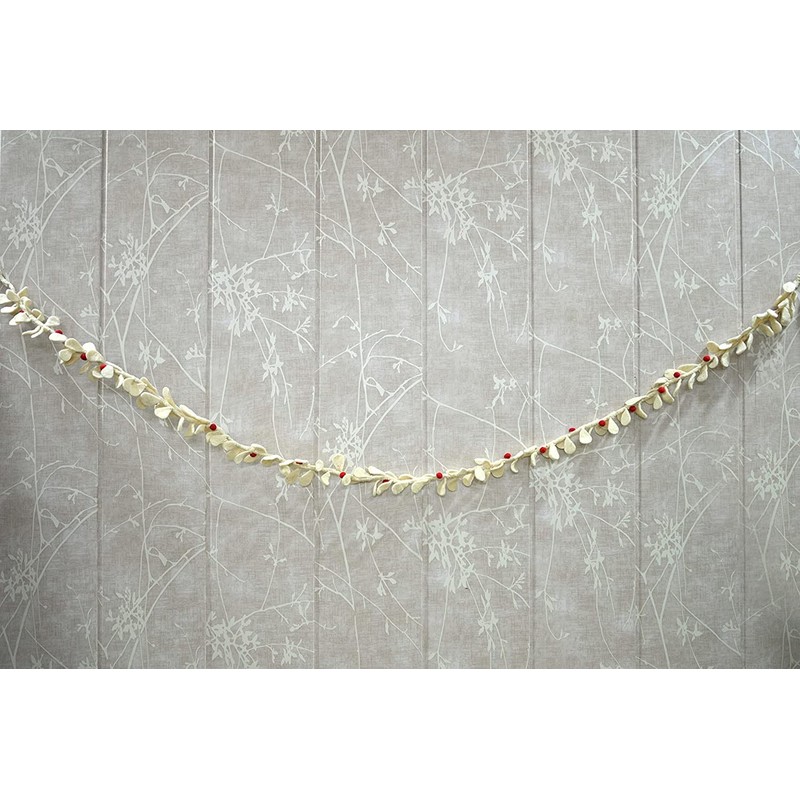 DeKulture 96" White Wool Felt Mistletoe Garland - Christmas Decorations,