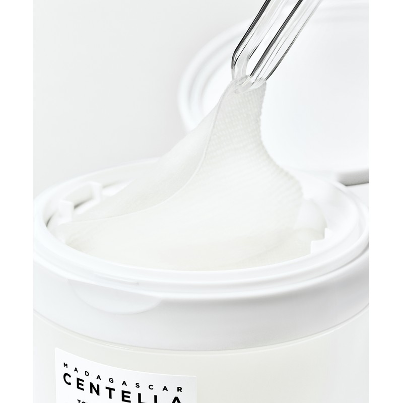 Skin1004 Madagascar Centella Tone Brightening Dark Spot Ampoule Pad 60