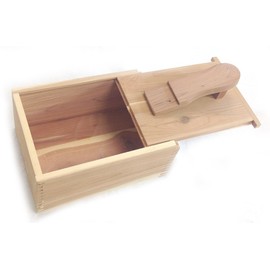 Cedar Elements Shoe Shine Box