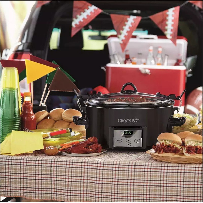 Crock-Pot 7-quart countdown slow cooker cooks meals around your schedule