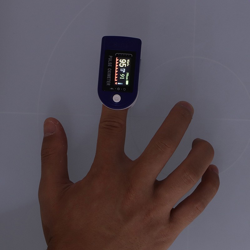 Oximeter Finger Fingertip Portable Blood Oxygen Saturation Pulse Heart Rate