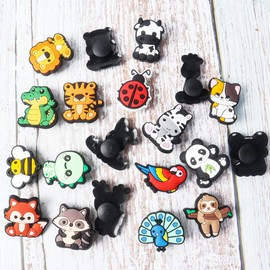 Qaziuy Shoe Charms, Pack of 20 Croc Badges Animals Removable DIY Shoe Stud Shoe Jewellery Cute Cartoon Badge Animals for Shoes for Children Teenagers Adults, Polyvinyl Chloride