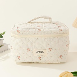 Travel Toiletry Bag Set 3 Pieces Women Quilted Zipper Toiletry Bag Practical Cosmetic Bag, Small flowers on a white background, Toiletry bag