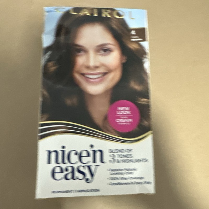CLAIROL Nice 'n Easy Permanent Hair Color 4 Dark Brown