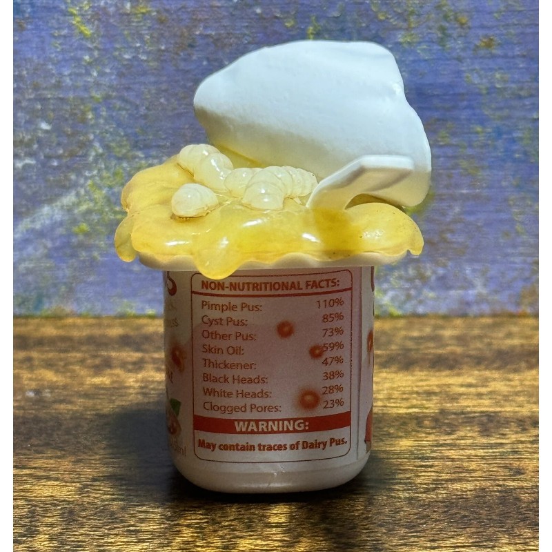 ZURU MEGA GROSS Minis YO-PUS Creamy & Thick pus-filled goodness